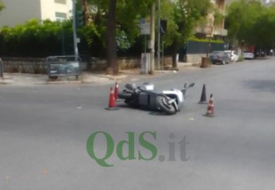 Scontro auto-scooter a Palermo, motociclista grave in ospedale