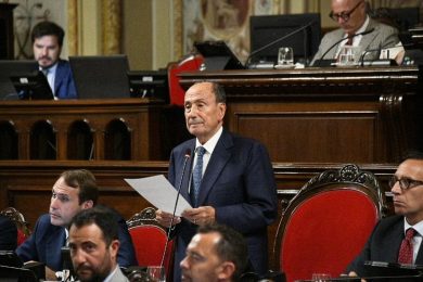 La relazione e la difesa di Schifani in Aula: “L’Isola si è rimessa in moto”