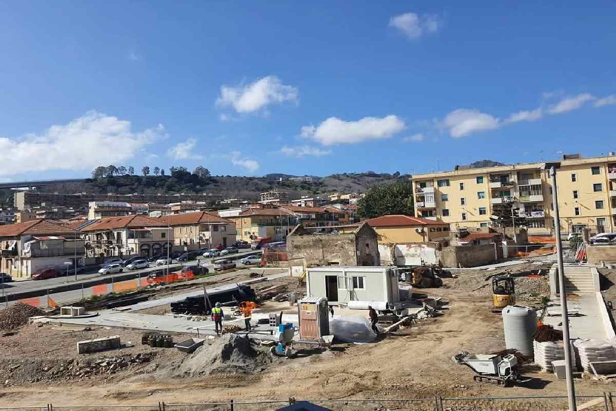 Ex baraccopoli di Messina, Schifani: “Consegnate 15 case, tre sono state confiscate alla mafia”