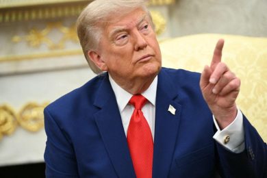Guerra in Iran, le ultime news in diretta | Trump al momento dice no a nuova escalation a Teheran