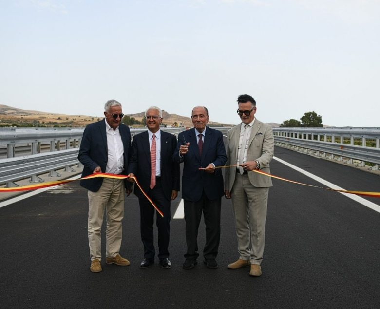 A19, aperto il nuovo viadotto Alfio. Schifani: “Strada ricostruita secondo i più avanzati standard tecnici”