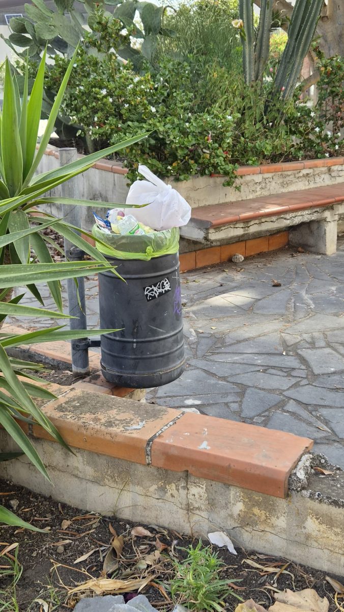 Degrado Piazza Pergolesi a Picanello, Carnazza: “Grave e intollerabile stato di abbandono e illegalità” Degrado Piazza Pergolesi a Picanello, Carnazza: “Grave e intollerabile stato di abbandono e illegalità”