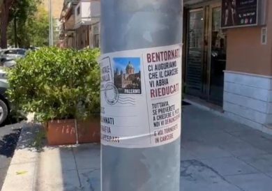 VIDEO | Palermo, spuntano nuove “cartoline” contro i boss scarcerati: ma a San Lorenzo sono state strappate