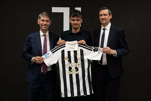 Calcio, Juve, ufficiale l’arrivo di Alajbegovic