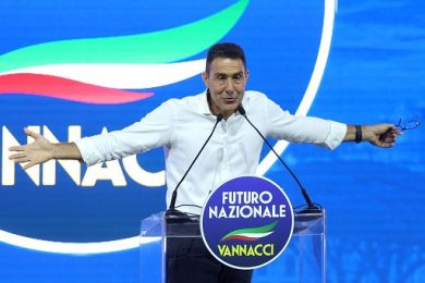 Vannacci e Bardella tra i protagonisti del Forum Ambrosetti 2026