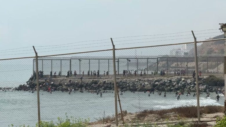 Migranti, fonti Chigi: a Coreper Italia ha ribadito necessità approccio Ue
