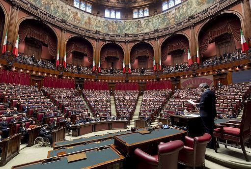Delmastro, opposizioni chiedono censura Bignami.”E Fontana difenda Parlamento”