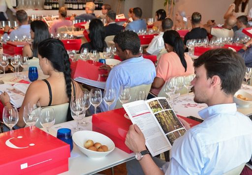 Vino, Consorzio Chianti in Canada: due masterclass a Toronto e Montreal