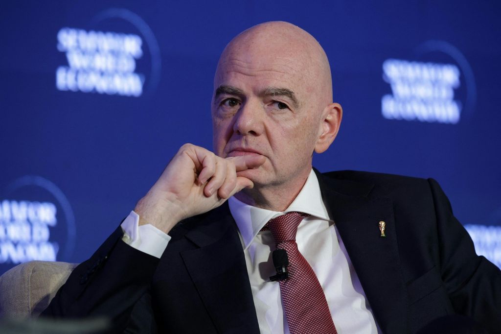 Calcio, Fifa: Federazione Nuova Zelanda ritira sostegno a Infantino