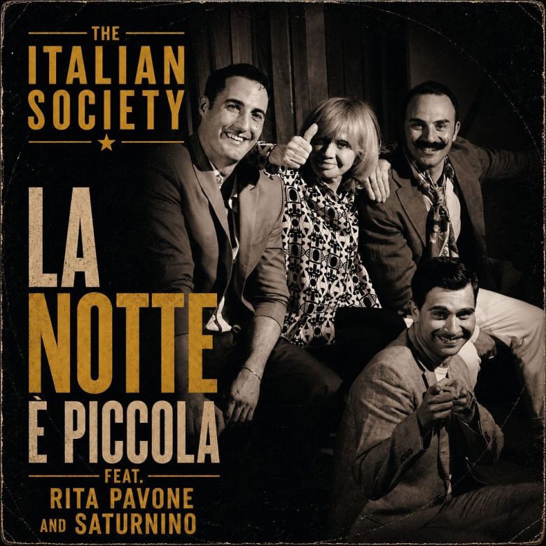 Rita Pavone reinterpreta il brano “La notte è piccola”