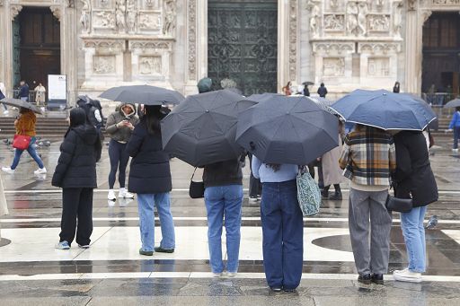 Al Nord 48 ore di maltempo e calo termico, caldo intenso al Sud