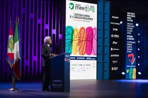 Meeting Rimini, Mattarella: umanità non si chiuda dentro illusori muri, costruisca ponti