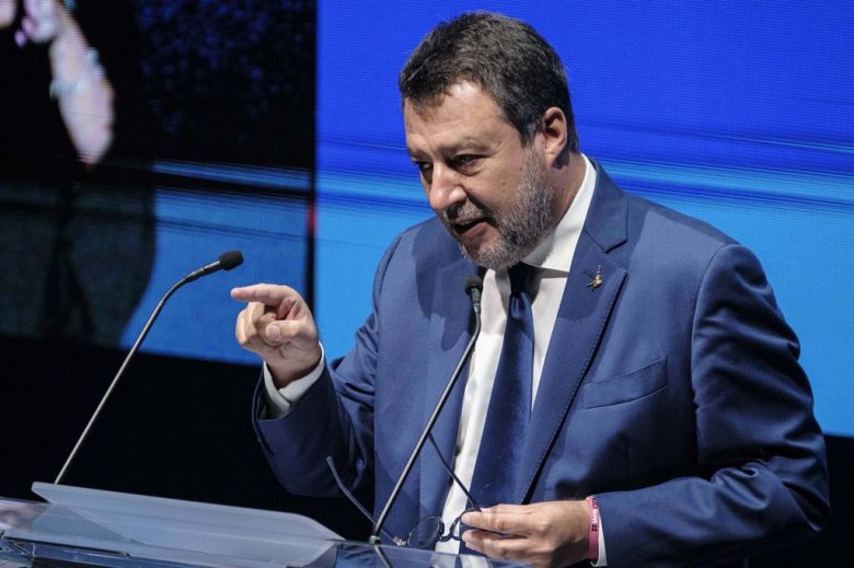 Lega, Salvini: disponibile a condividere responsabilità, rafforzare squadra