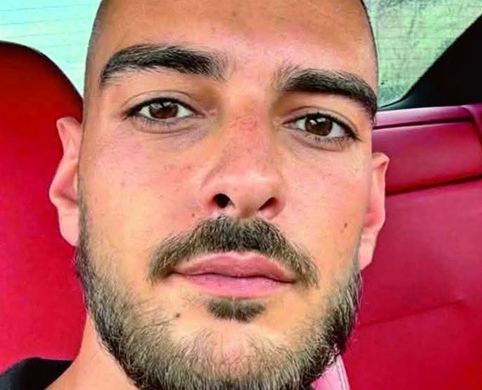 Modica piange Andrea Spadola, ragazzo di 24 anni morto all’improvviso
