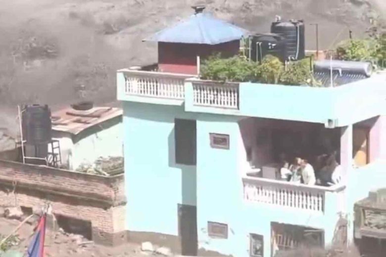 VIDEO – Alluvione in Nepal, salgono 579 i morti e 1300 le persone disperse