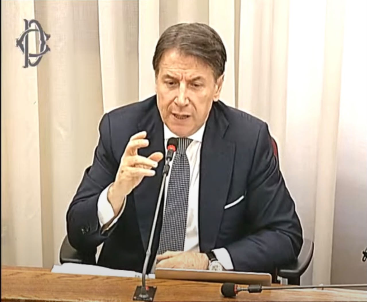 Inchiesta sul Covid, l’audizione di Conte: “Ecco chi sprecò 100 milioni per le mascherine”