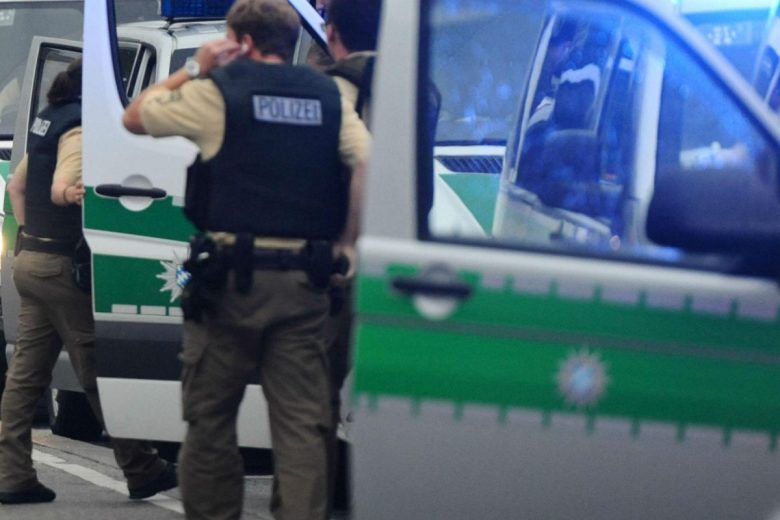 Donna britannica accoltellata in stazione, fermato un uomo
