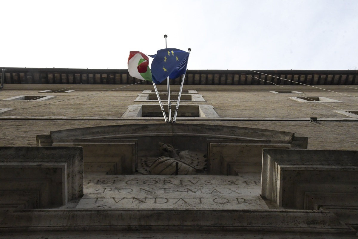 Solo due mesi per salvare tutto l’anno turistico. Italia con il 35% di presenze tra luglio e agosto Solo due mesi per salvare tutto l’anno turistico. Italia con il 35% di presenze tra luglio e agosto