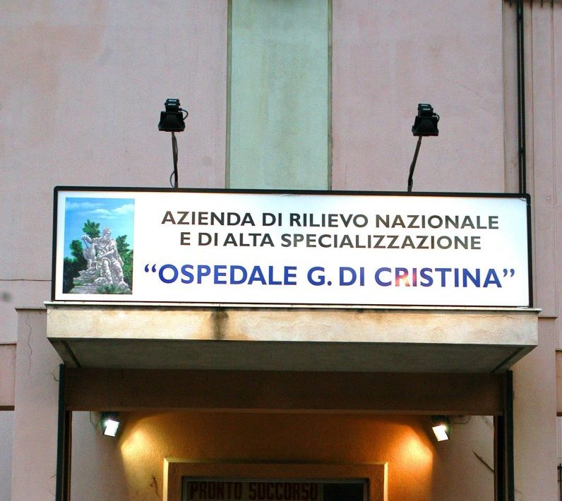 Dramma a Palermo, bambina di 4 anni morta in ospedale per sospetta difterite: genitori no vax Dramma a Palermo, bambina di 4 anni morta in ospedale per sospetta difterite: genitori no vax