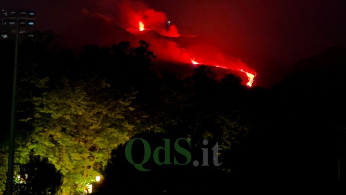 Etna, nuove chiusure a Fontanarossa; stop provvisorio ai voli in arrivo Etna, nuove chiusure a Fontanarossa; stop provvisorio ai voli in arrivo