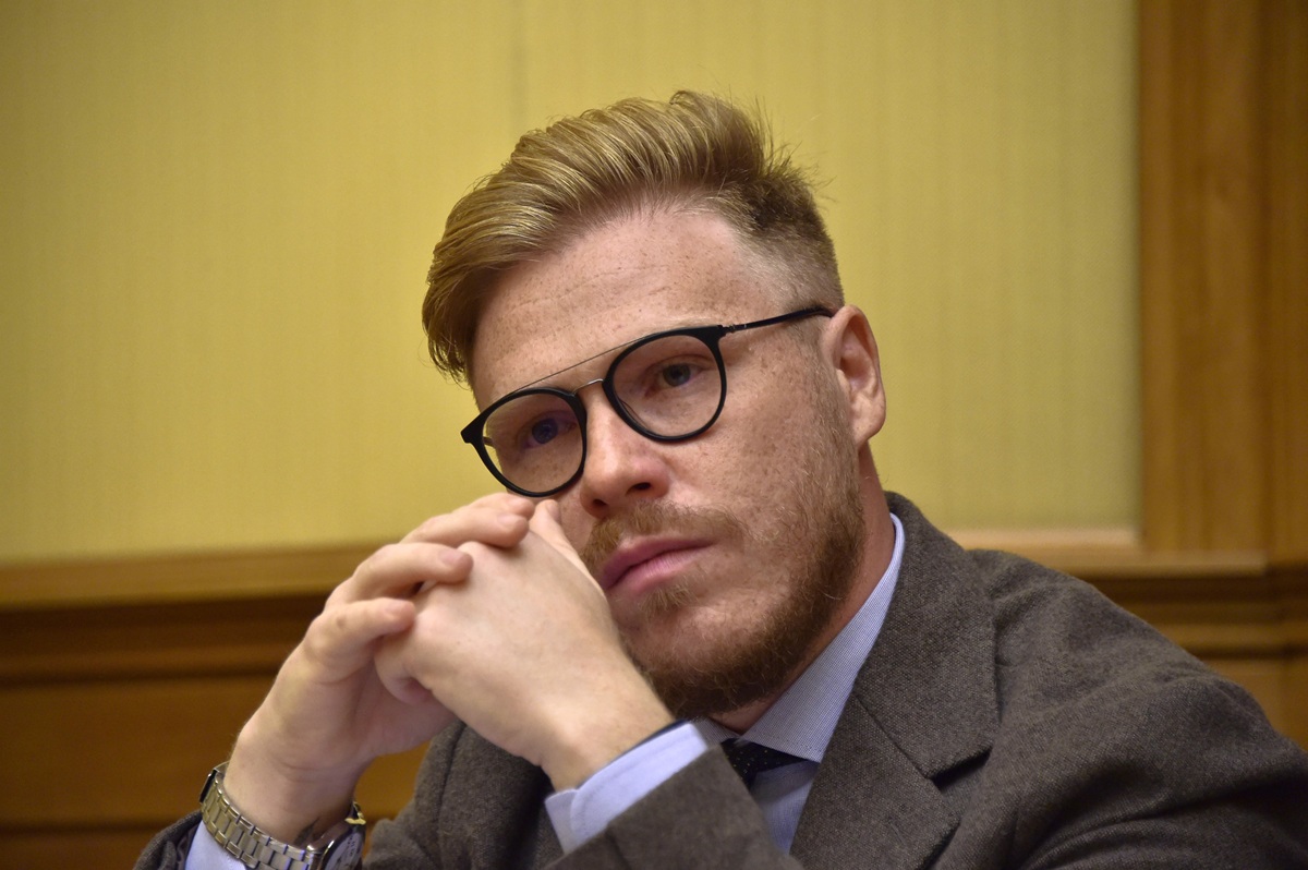 Pulizia in locali e ristoranti, Controcorrente propone di classificare gli esercizi in Sicilia: “Per tutelare i consumatori” Pulizia in locali e ristoranti, Controcorrente propone di classificare gli esercizi in Sicilia: “Per tutelare i consumatori”