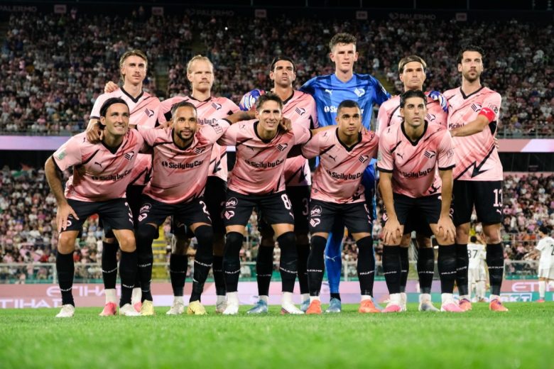 Johnsen regala i primi tre punti al Palermo, buone sensazioni con la Juve Stabia per i rosanero solidi ma poco precisi in avanti