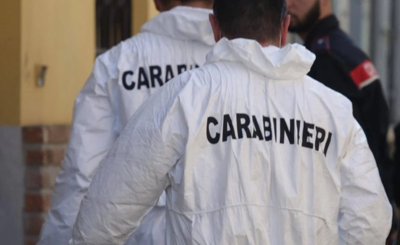 Immane tragedia a Pietralata, uccisa una famiglia intera: morto anche il cane. Ipotesi omicidio-suicidio