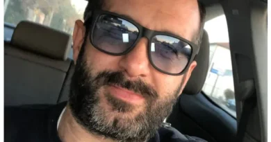 Lutto nel mondo del calcio, ex portiere 47enne trovato senza vita dal padre: “Sembrava dormisse”