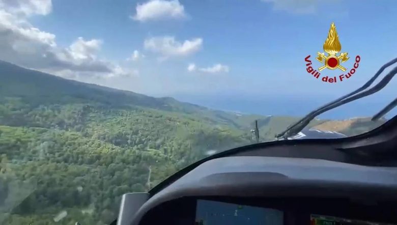 Ultraleggero con due persone a bordo scomparso nel Cosentino, avviate le ricerche