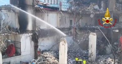 LIVE | La tragedia di Messina, si cercano ancora gli ultimi due dispersi. Iniziate le procedure per le autopsie