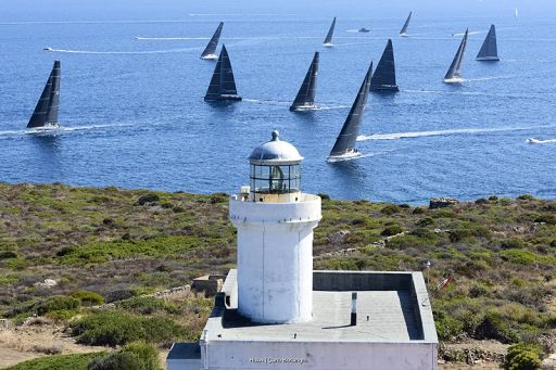 Vela, a Porto Cervo via alla Maxi Yacht Rolex Cup