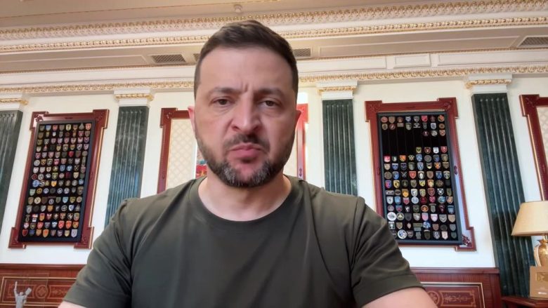 Ucraina, Zelensky: i nodi complessi vanno risolti fra Presidenti