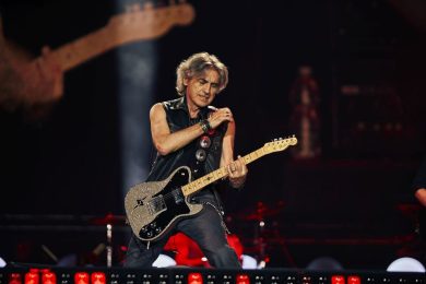 Fuori il video di “Qualcosa per te” di Luciano Ligabue