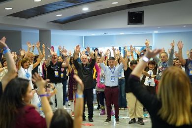 La Scienza incontra lo yoga della risata al VI congresso italiano