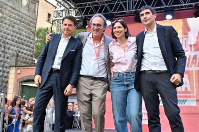 Fratoianni: unità non basta, serve coraggio da patrimoniale a scala mobile