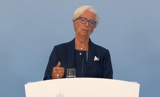 Banche, Lagarde: lunedì 21 al via pagamenti digitali all’ingrosso in Europa