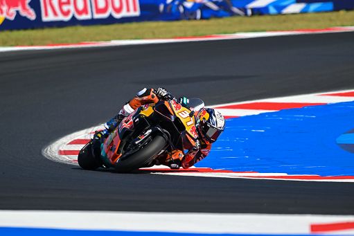 MotoGP, Austria: Acosta davanti a tutti nelle libere
