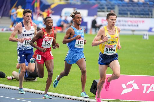 Atletica, Almgren campione del mondo di mezza maratona