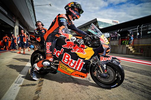 MotoGP Austria: Acosta conquista la prima vittoria
