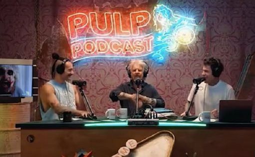 Grillo da Fedez: M5S partito normale, ma non posso fondarne un altro Grillo da Fedez: M5S partito normale, ma non posso fondarne un altro