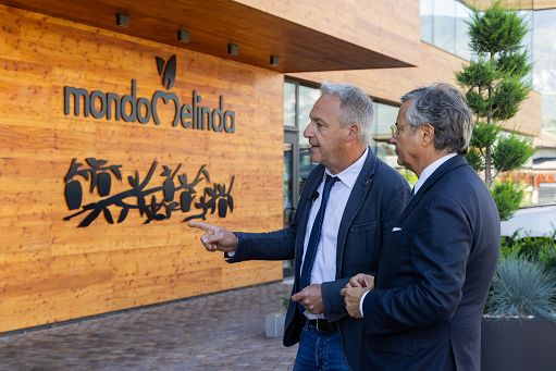 L’Ad di Invitalia visita stabilimento e funivia delle mele Melinda a Cles