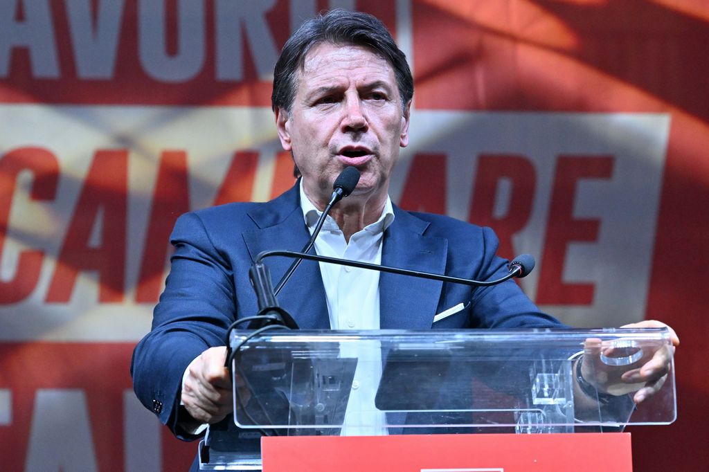 Governo, Conte: Italia passiva in politica estera, ha provato a stare in mezzo