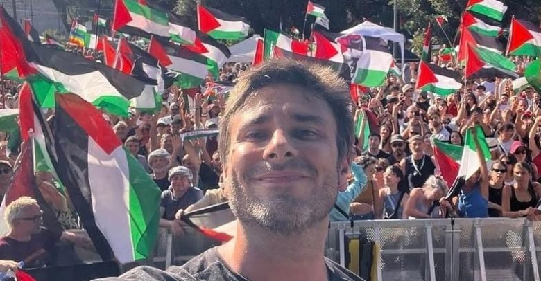 Alessandro Di Battista pronto a tornare in Italia dopo il malore: “Sono stati momenti difficili”