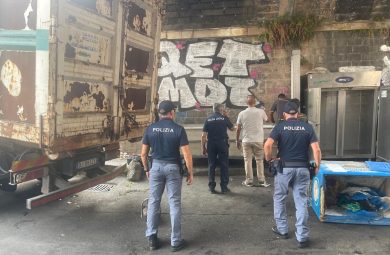 In azione contro abusivismo e degrado, blitz vicino alla pescheria di Catania: scattano sanzioni