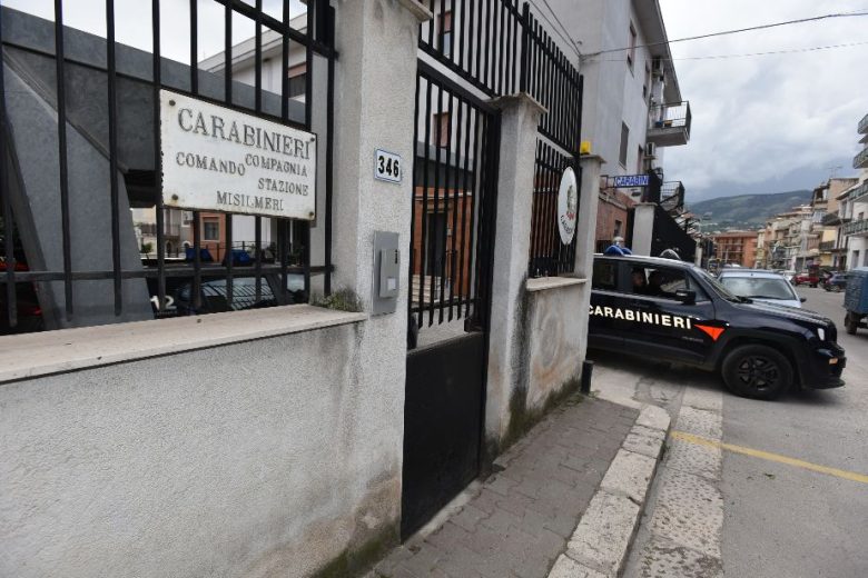 Violenze e abusi sul nipotino di meno di dieci anni: arrestato 40enne nel Palermitano