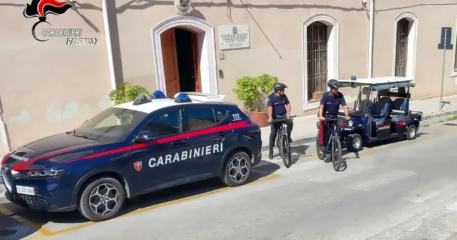 Gestivano un giro di prostituzione nel Palermitano: marito e moglie in manette, indagati anche i figli