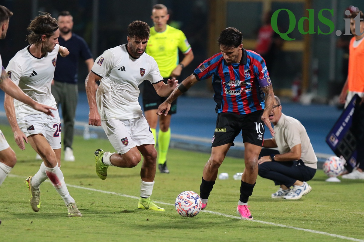 Catania-Cosenza 4-0, primo acuto dei rossazzurri in campionato: la fotogallery del match del “Massimino”