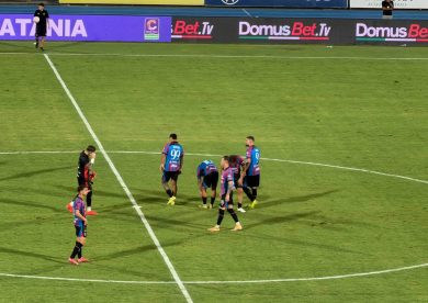 Catania in crisi nera: rossazzurri umiliati e fuori dalla Coppa Italia Serie C. Passa il Savoia 0-3 al “Massimino”, le pagelle