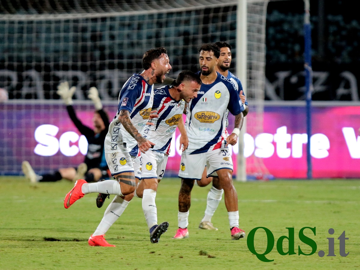 FOTO | Il Catania crolla ancora: la Scafatese passa 1-2 al “Massimino”, gli scatti della gara del vecchio “Cibali” FOTO | Il Catania crolla ancora: la Scafatese passa 1-2 al “Massimino”, gli scatti della gara del vecchio “Cibali”