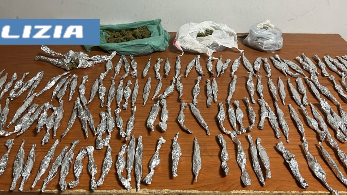 Blitz a San Giovanni Galermo: 16enne beccato  con 107 dosi di cocaina e marijuana